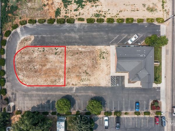 119 Logan St, Caldwell, ID 83605