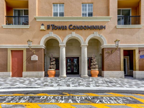 651 Okeechobee Boulevard, Unit 1101, West Palm Beach, FL 33401