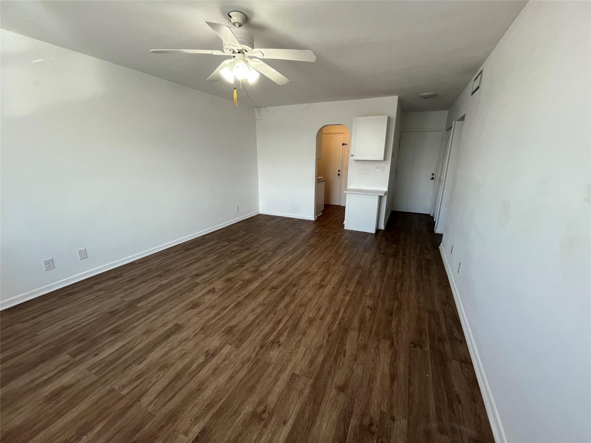 1821 NE 62nd Street, Unit 425, Fort Lauderdale, FL 33308 Photo