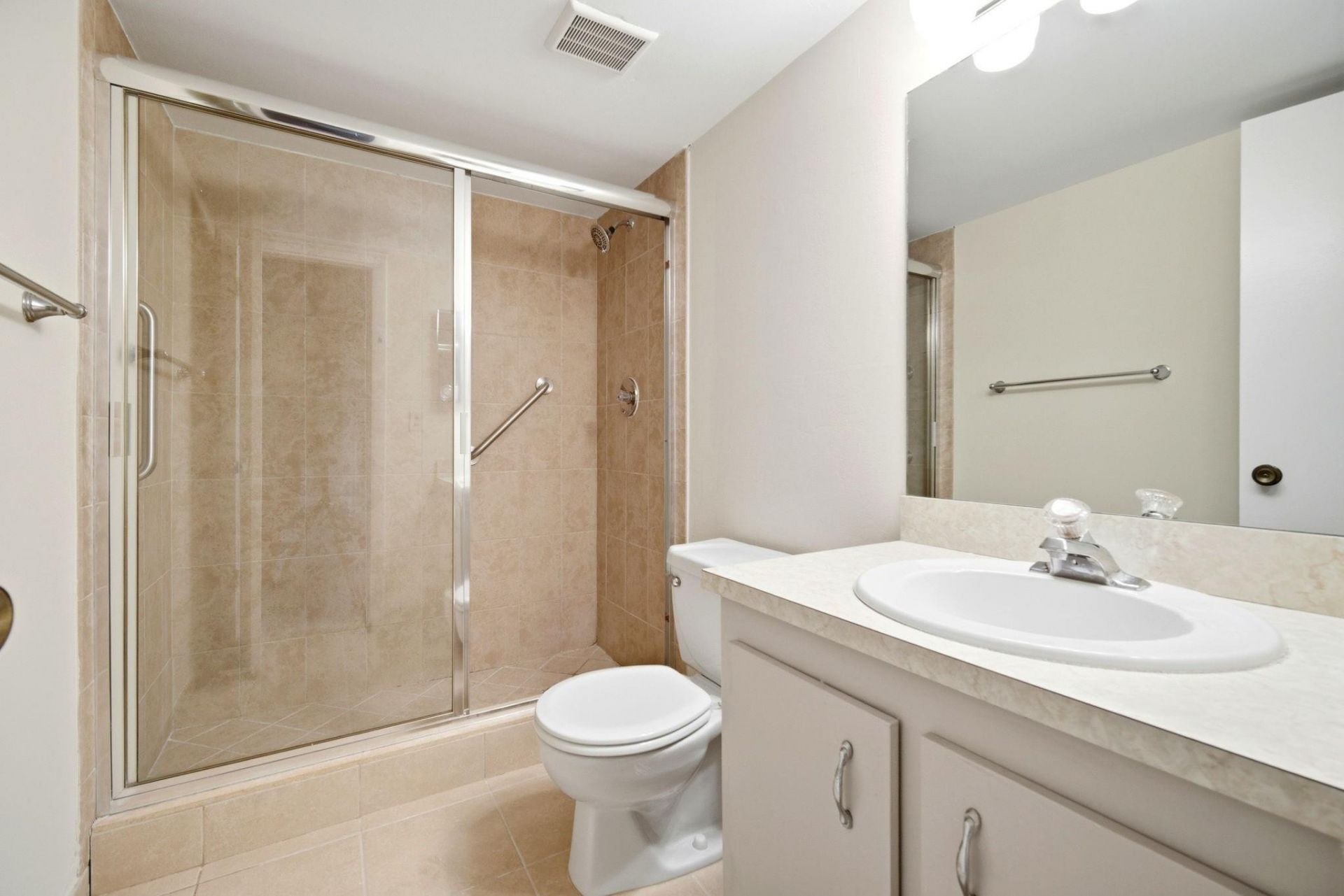 737 SE 1st Way, Unit 205, Deerfield Beach, FL 33441 Photo