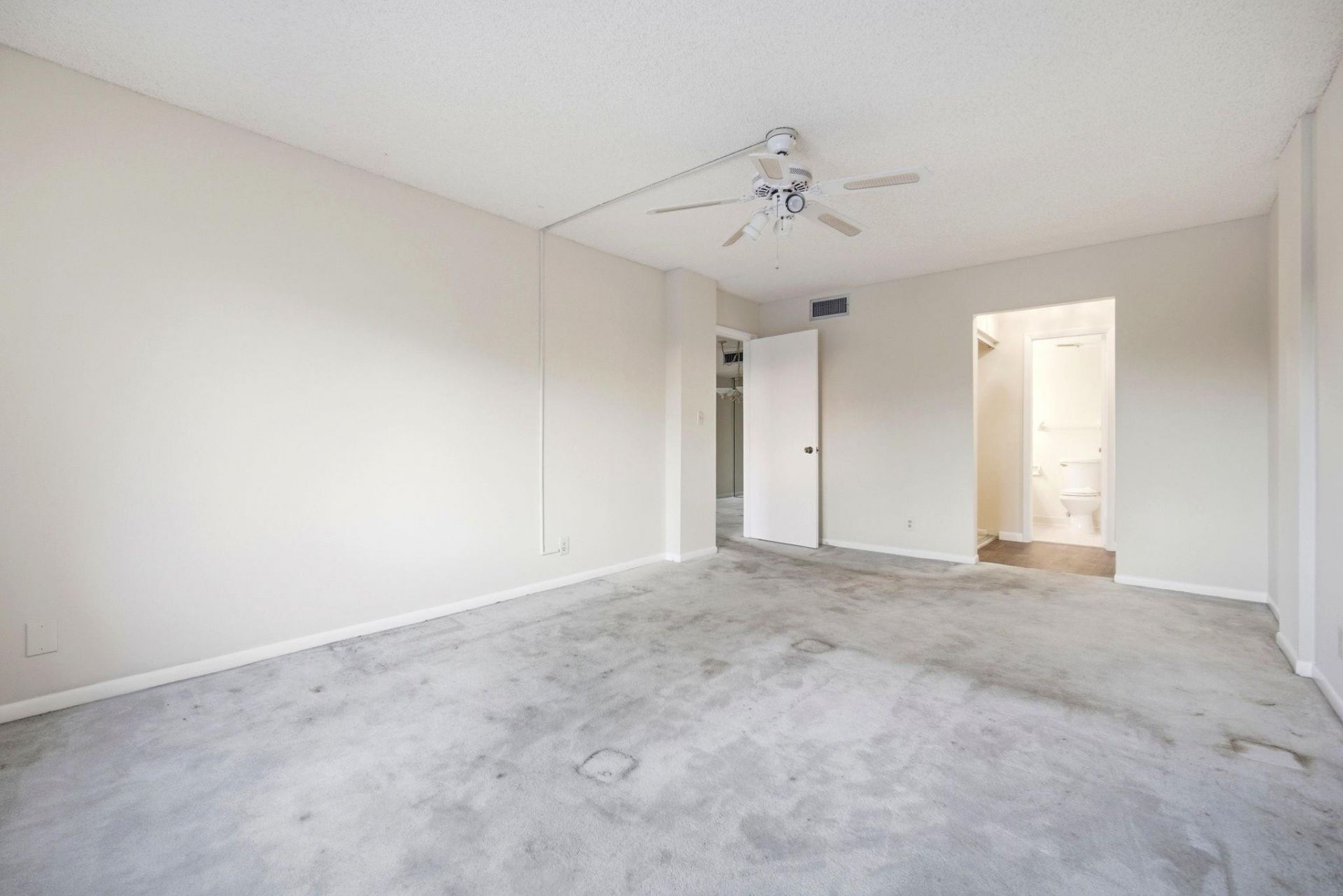 737 SE 1st Way, Unit 205, Deerfield Beach, FL 33441 Photo