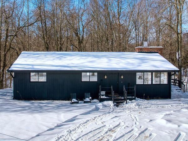 988 Blue Star Highway, South Haven, MI 49090