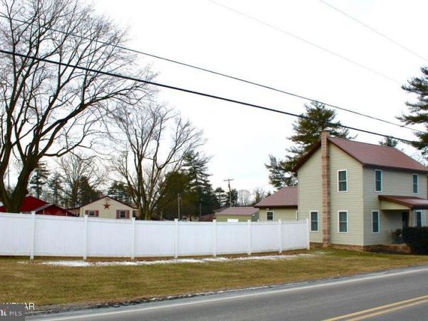 1692 LONG RUN ROAD, MILL HALL, PA 17751