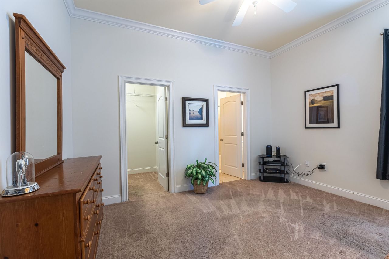 115 Harbourreef Dr. Photo 32