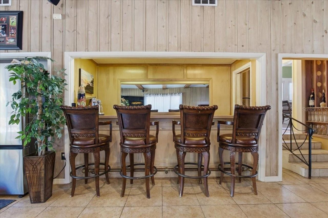 208 N Spring Boulevard, Tarpon Springs, FL 34689 Photo