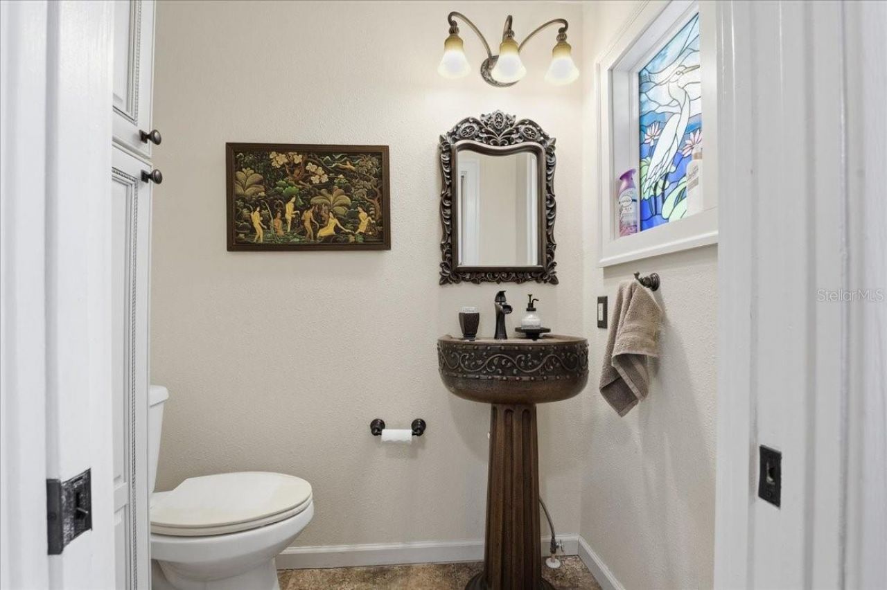 208 N Spring Boulevard, Tarpon Springs, FL 34689 Photo