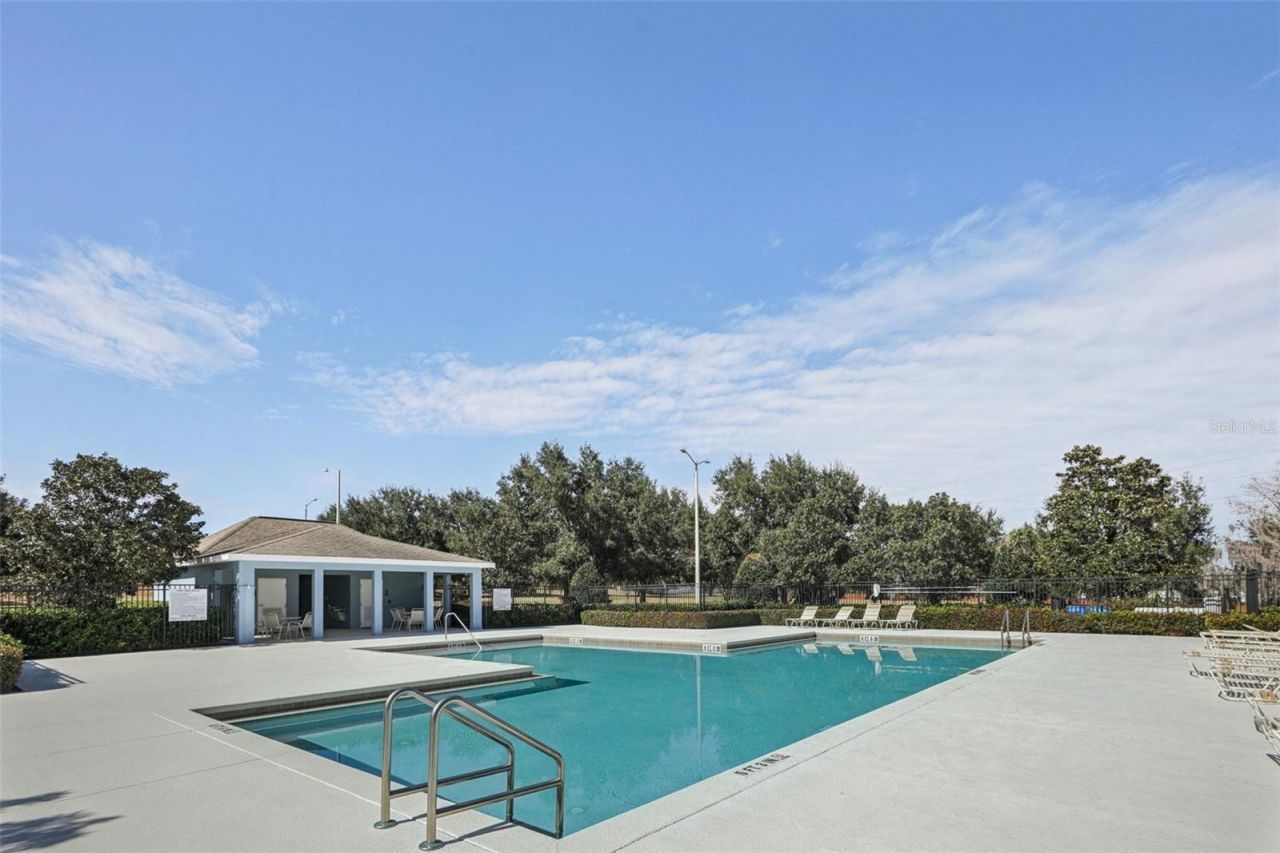 3207 Zander Drive, Grand Island, FL 32735 Photo