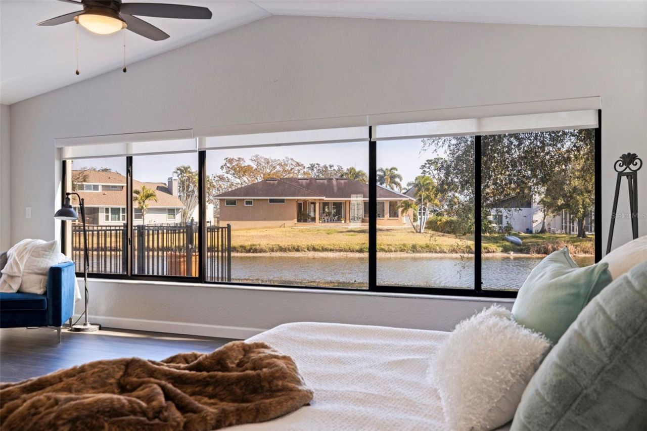 8950 Baywood Park Drive, Seminole, FL 33777 Photo