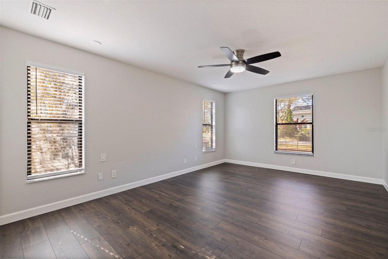 8950 Baywood Park Drive, Seminole, FL 33777 Photo