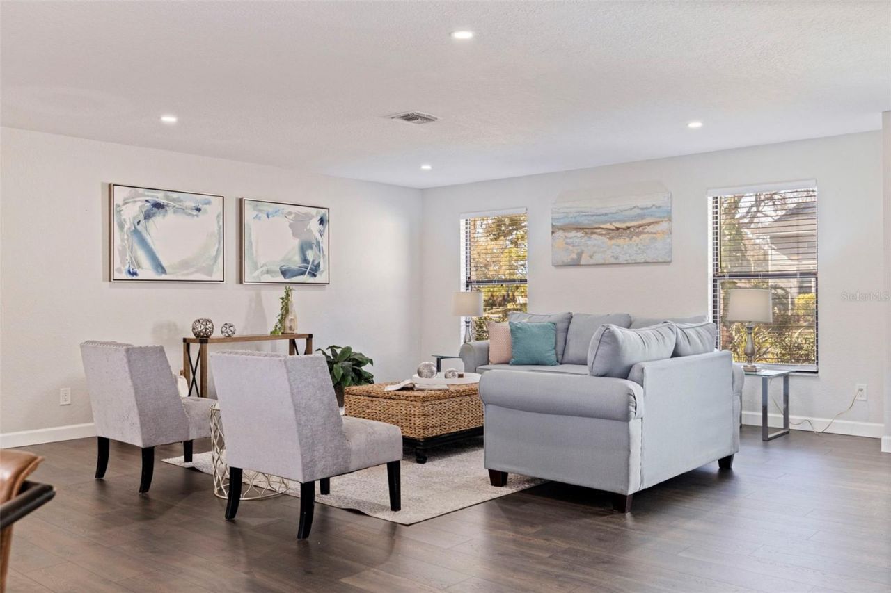 8950 Baywood Park Drive, Seminole, FL 33777 Photo