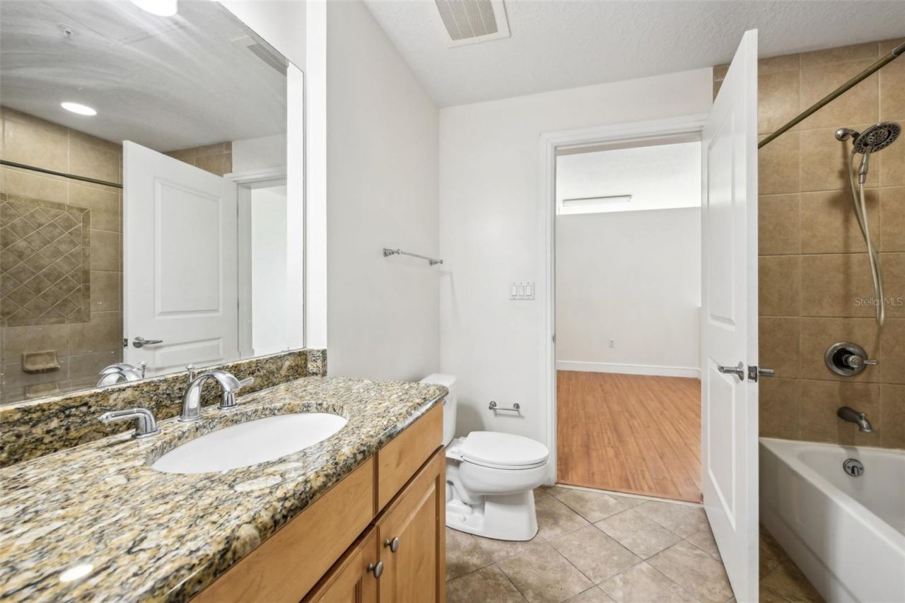 101 S Eola Drive, Unit 707, Orlando, FL 32801 Photo