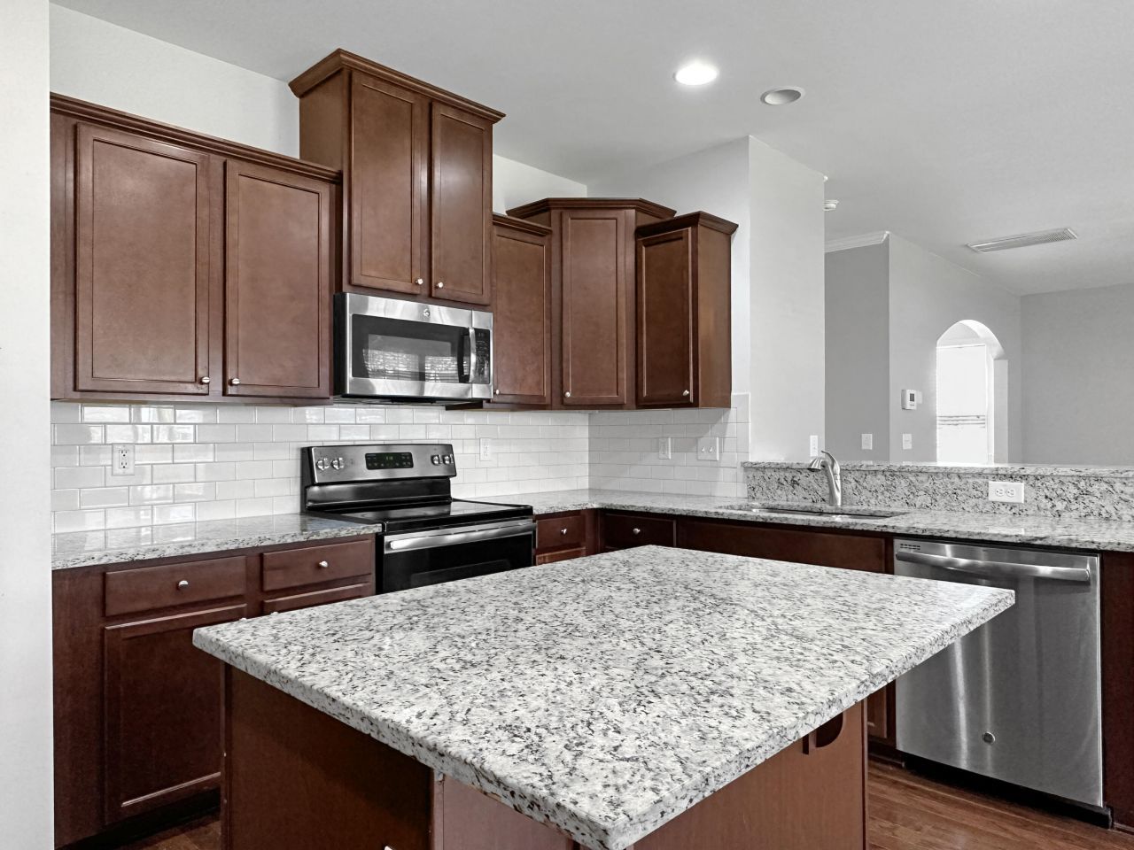 670 Silver Moss Drive Photo 13