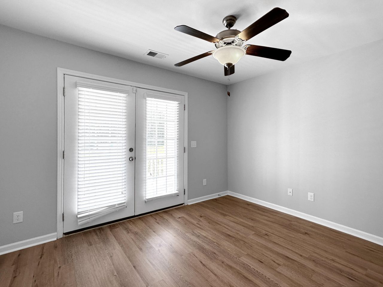 670 Silver Moss Drive Photo 22