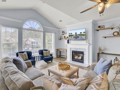 1322 Kingsford Lane, Mount Pleasant, SC 29466