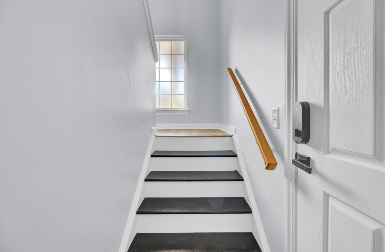 1322 Kingsford Lane Photo 5