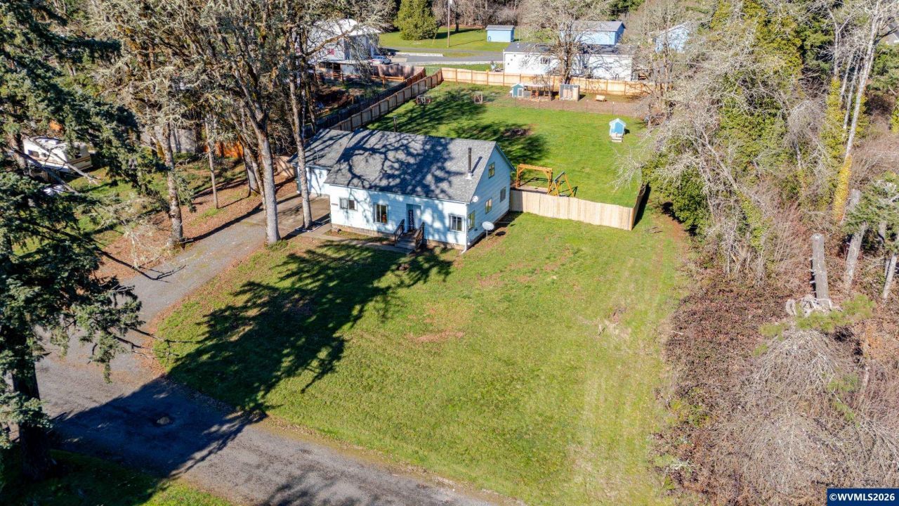 40352 Holley Heights Lp, Sweet Home, OR 97386 Main Photo