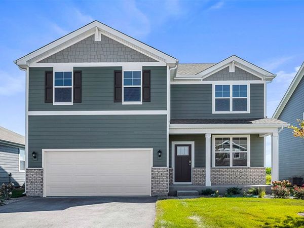 2663 Camelback Drive, Pingree Grove, IL 60140