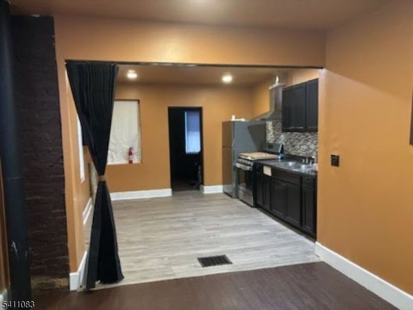 30 Klagg Avenue, Trenton, NJ 08638