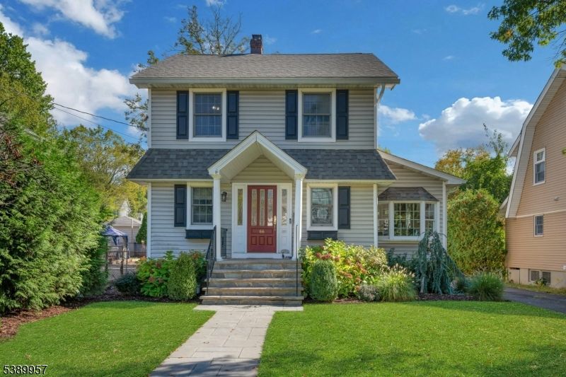 66 Smull Ave, Caldwell, NJ 07006 Main Photo