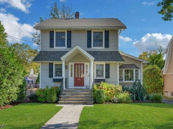 66 Smull Ave, Caldwell, NJ 07006