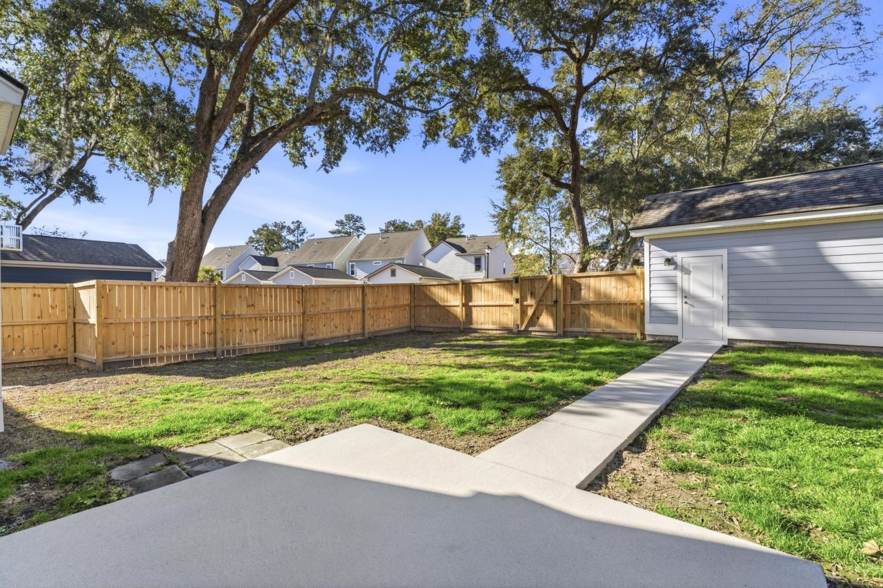 2115 Kemmerlin Street Photo 19