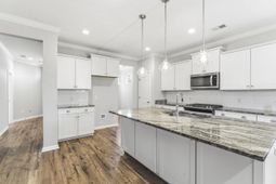 2115 Kemmerlin Street photo 4