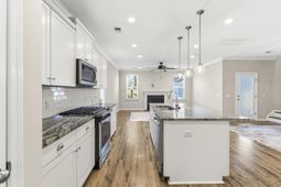 2115 Kemmerlin Street photo 4