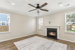 2115 Kemmerlin Street photo 4