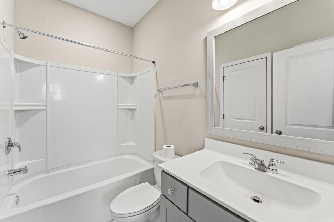 2115 Kemmerlin Street Photo 9