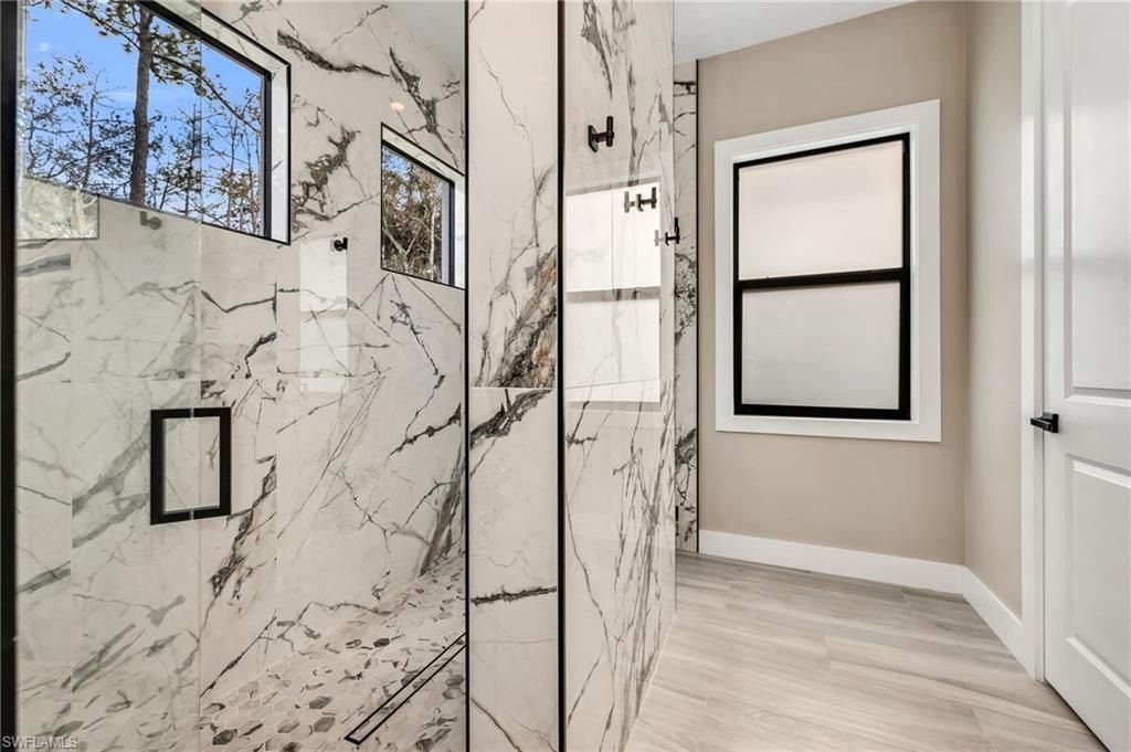 12 35th Ave Nw, Naples, FL 34120 Photo