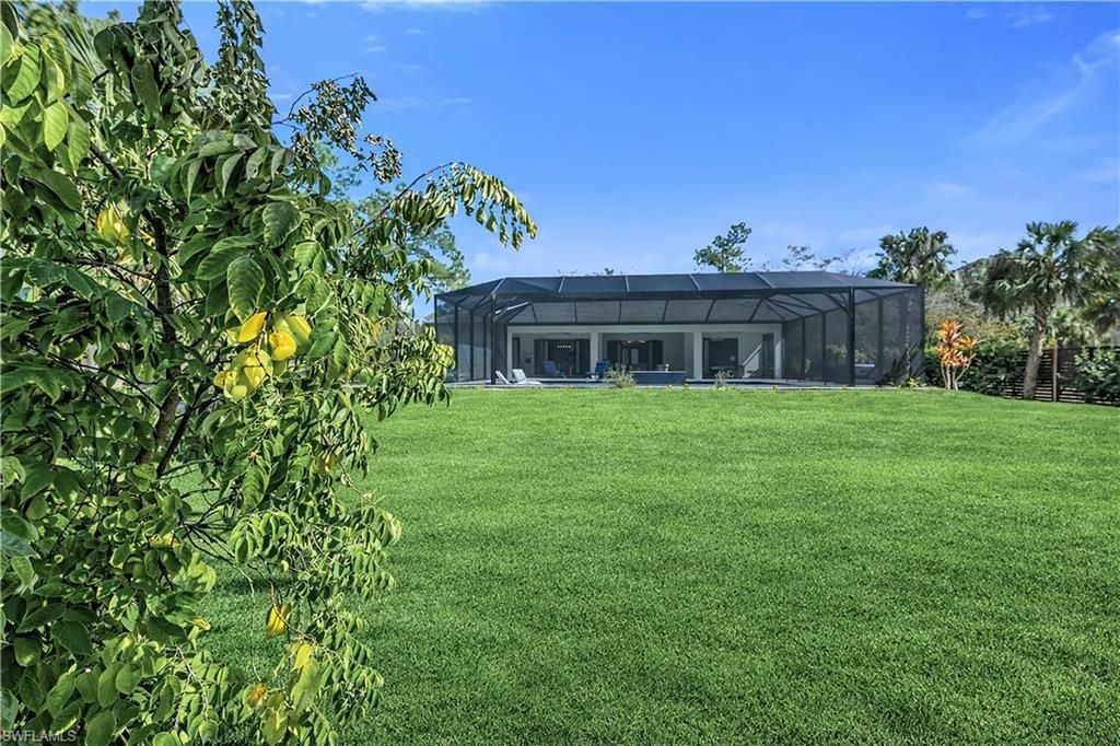 12 35th Ave Nw, Naples, FL 34120 Photo
