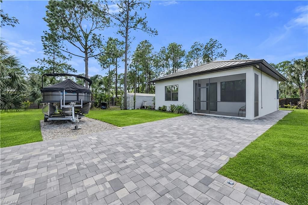 12 35th Ave Nw, Naples, FL 34120 Photo