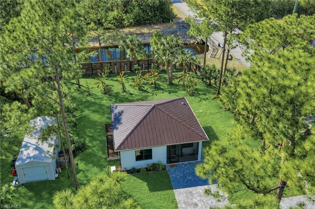 12 35th Ave Nw, Naples, FL 34120 Photo