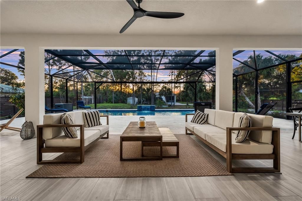 12 35th Ave Nw, Naples, FL 34120 Photo