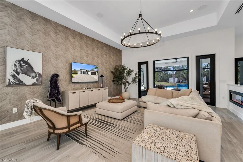 12 35th Ave Nw, Naples, FL 34120 Photo