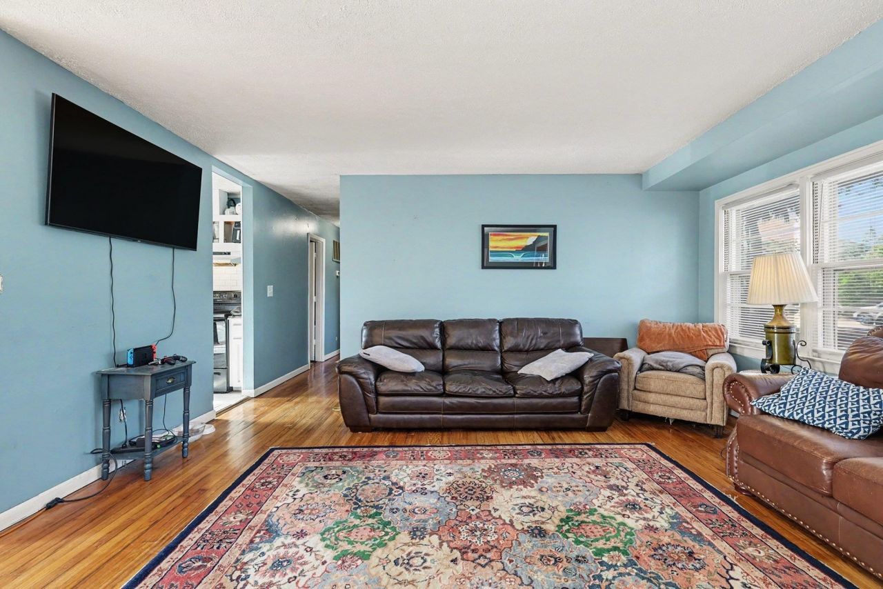 3914 Camellia Dr. Photo 10