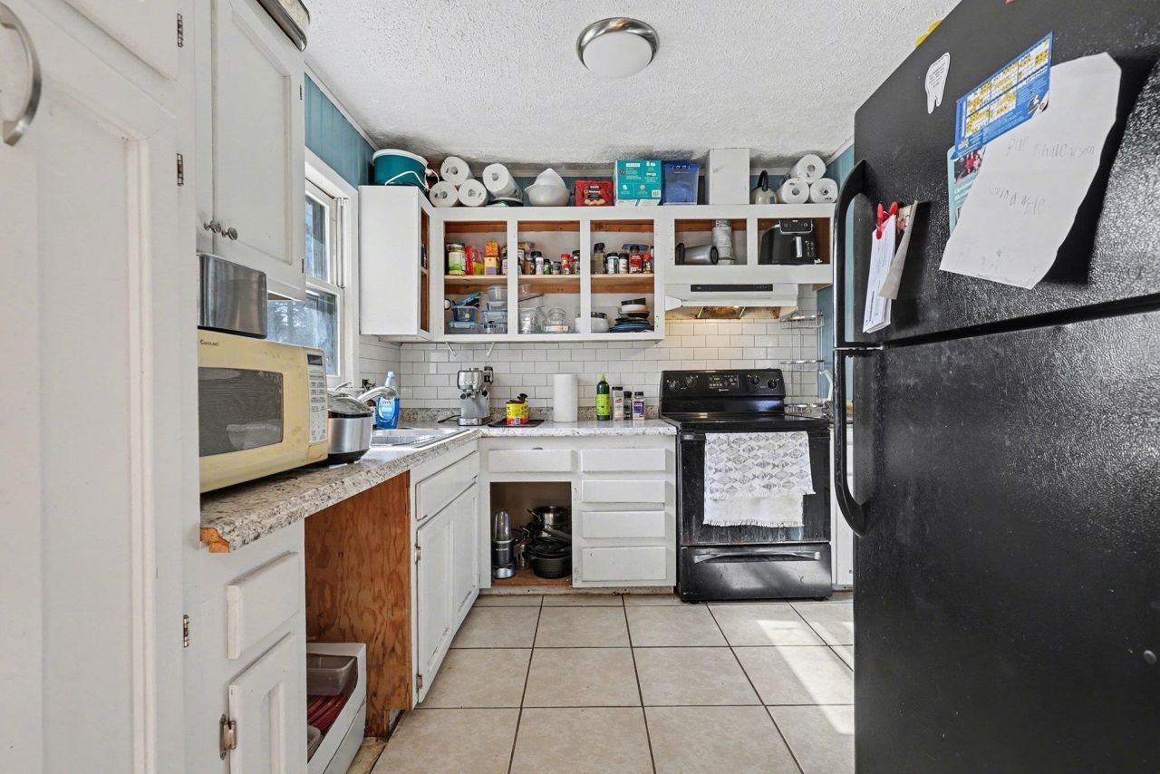 3914 Camellia Dr. Photo 12