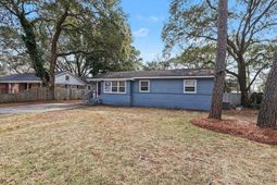 3914 Camellia Dr. photo 4