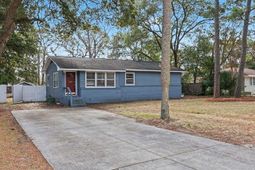 3914 Camellia Dr. photo 4