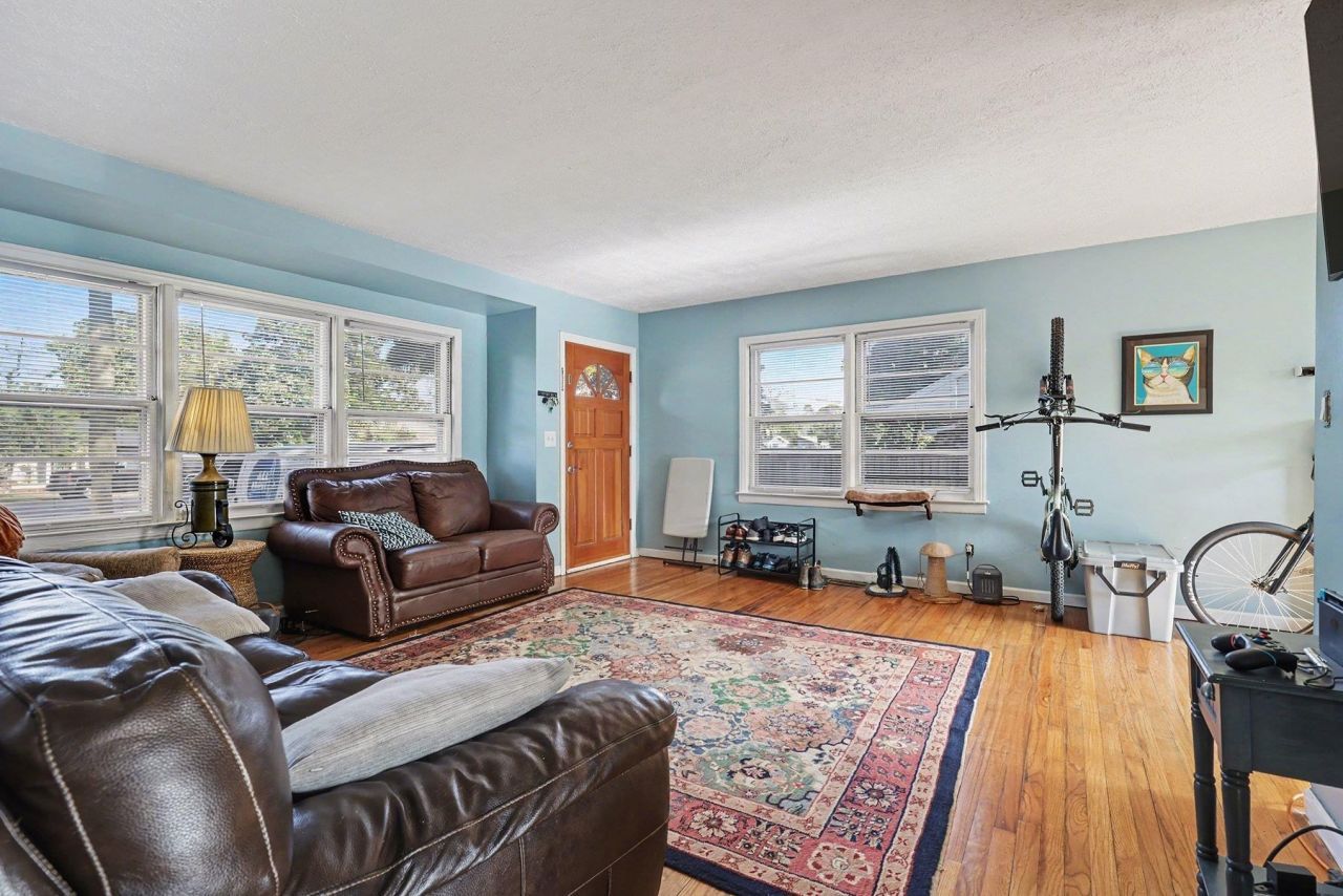 3914 Camellia Dr. Photo 8