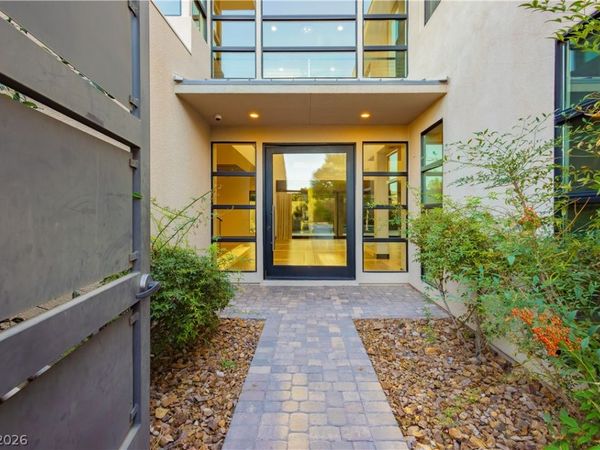 94 Glade Hollow Drive, Las Vegas, NV 89135