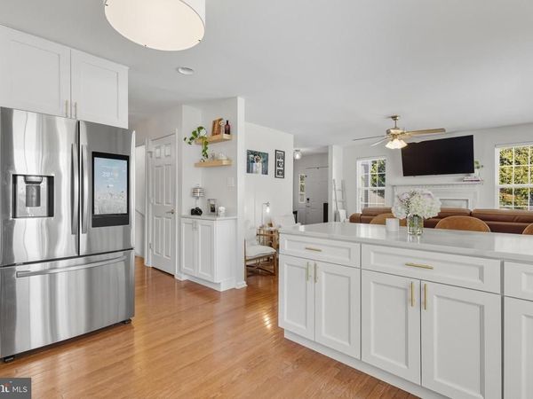 16 GRANITE LANE, Unit 8, CHESTER SPRINGS, PA 19425