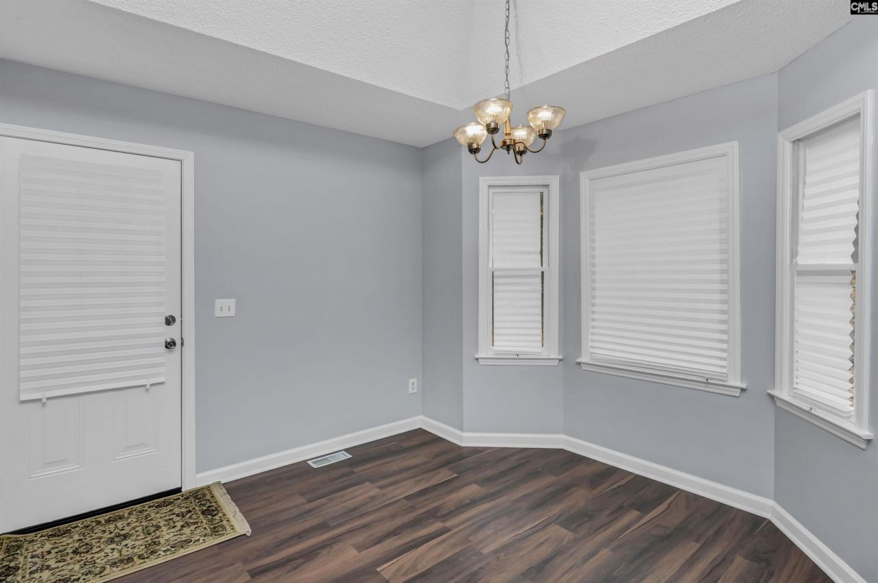 123 Westshire Place Photo 12