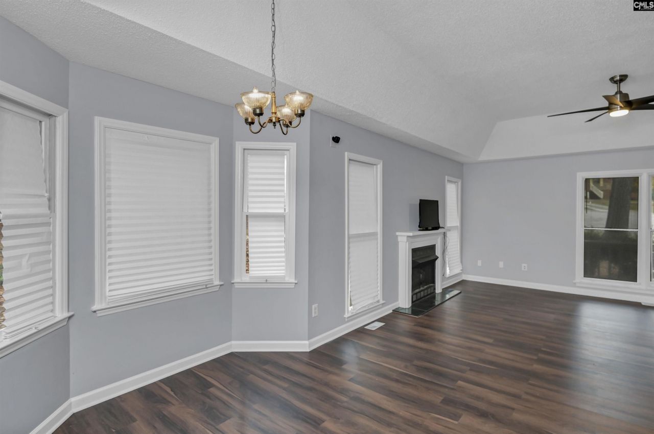 123 Westshire Place Photo 13