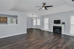 123 Westshire Place photo 4