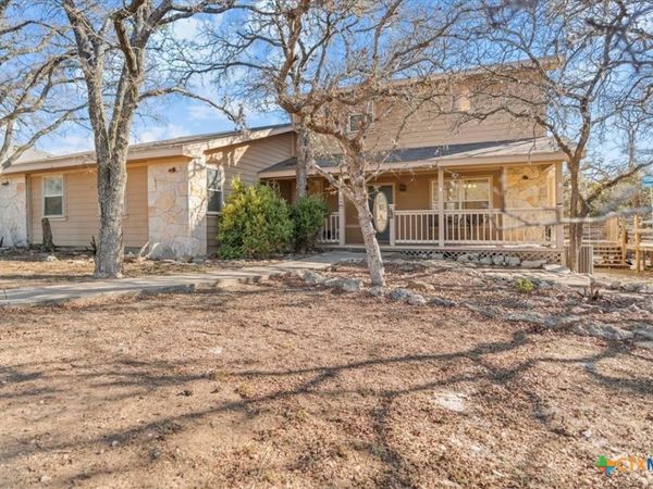 9 Ridgewood Circle, Wimberley, TX 78676