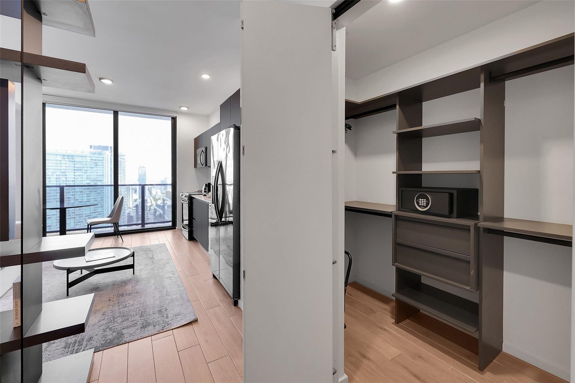 398 NE 5th Street, Unit 4404, Miami, FL 33132 Photo