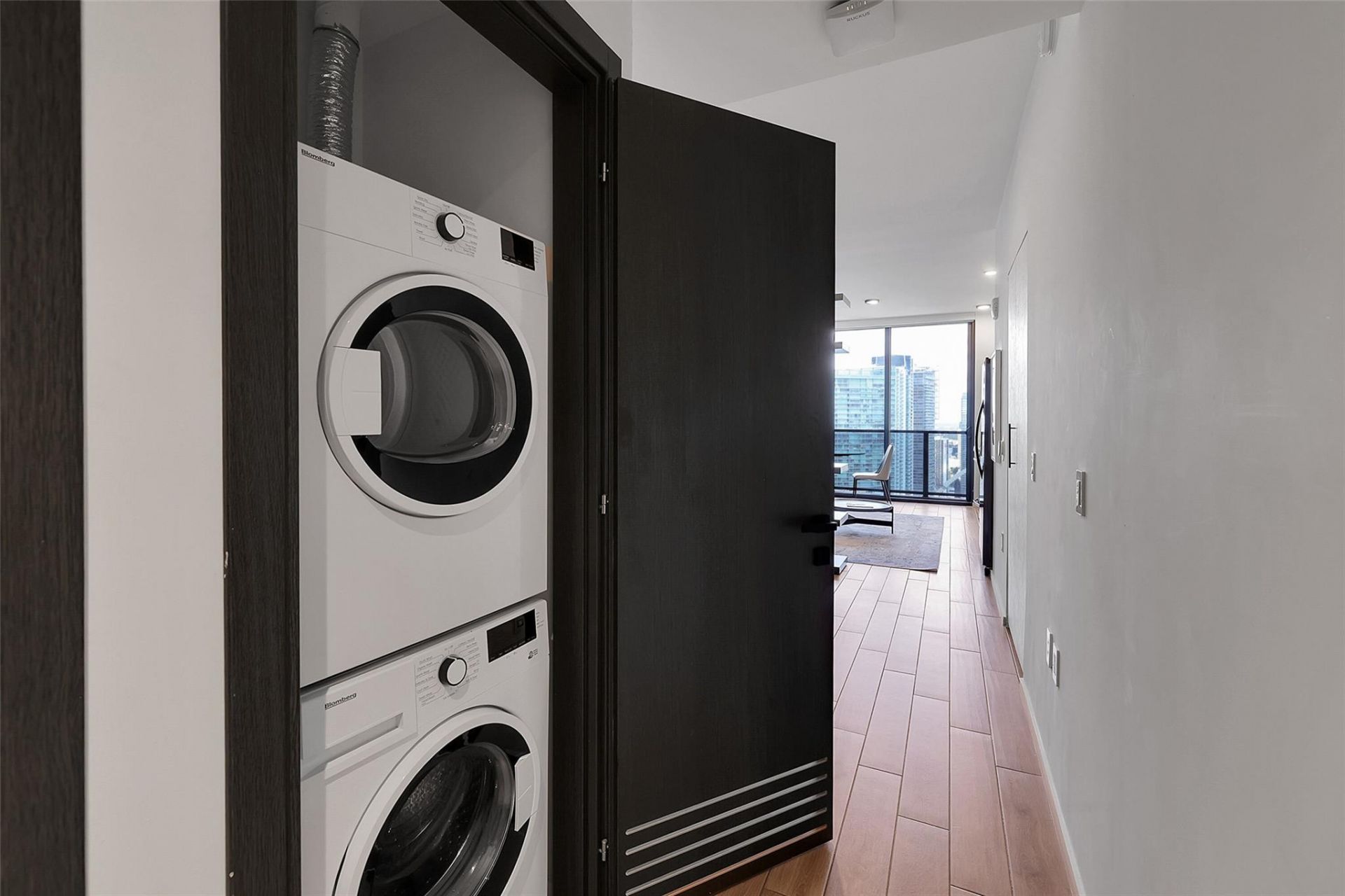 398 NE 5th Street, Unit 4404, Miami, FL 33132 Photo