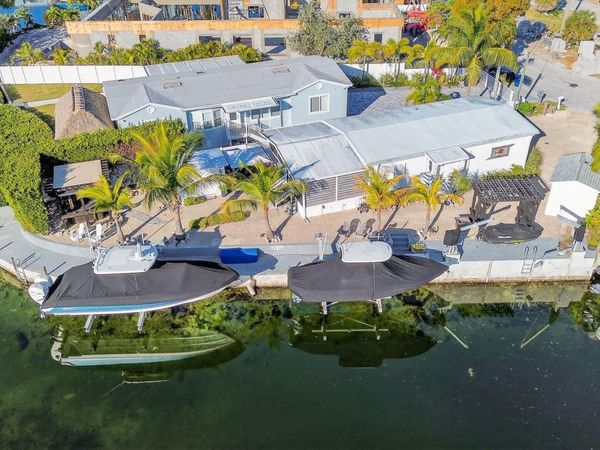 1127 Gulfstream Lane, KEY LARGO, FL 33037