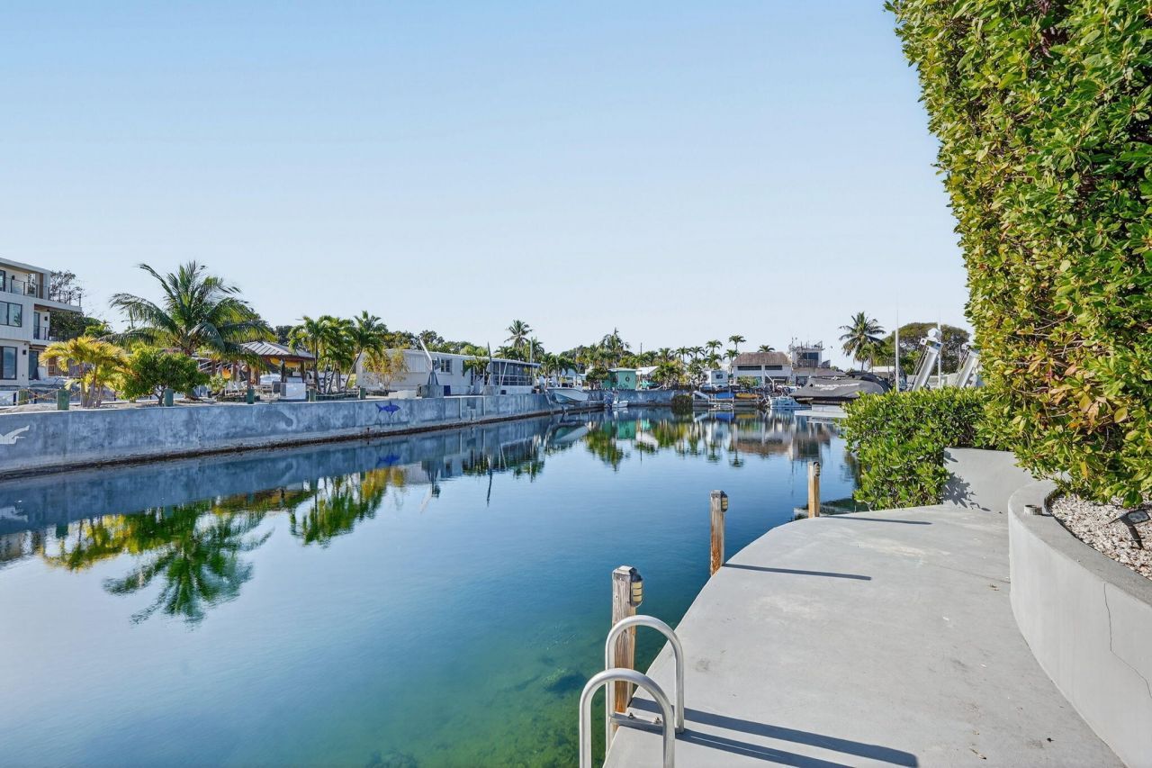 1127 Gulfstream Lane, Key Largo, FL 33037 Photo